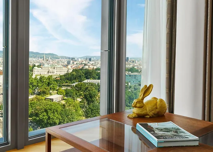 Hyatt Regency 5*