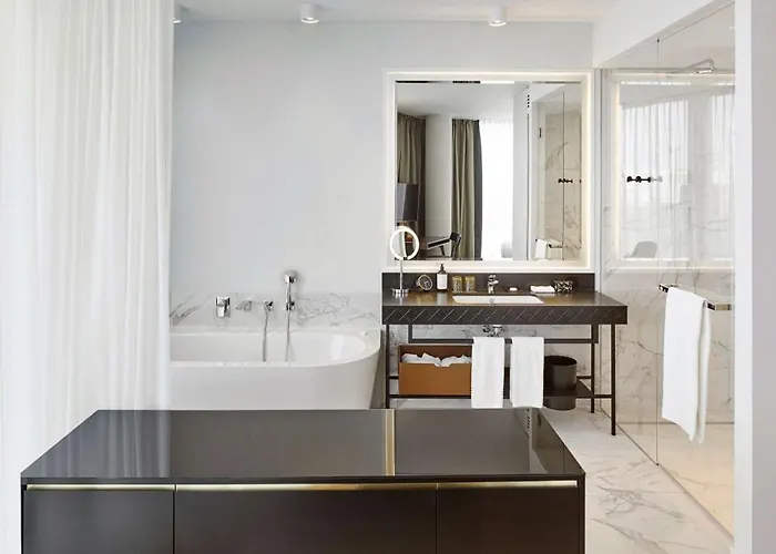 Hyatt Regency 5* Viena