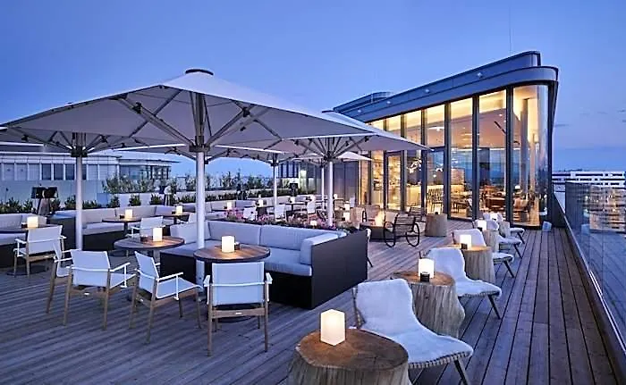 Hyatt Regency Hotel 5*