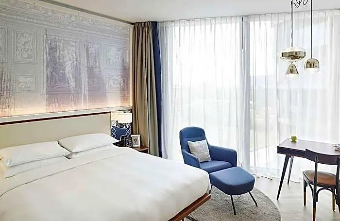 Hyatt Regency 5* Vienna
