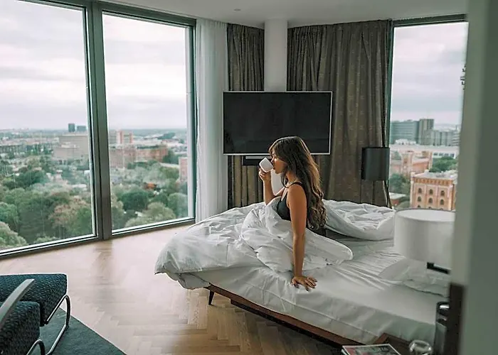 Hyatt Regency Hotel 5*