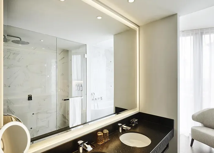 Otel Hyatt Regency 5*