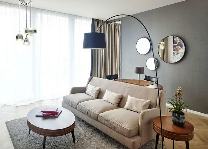 Hyatt Regency 5*